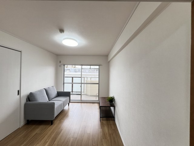 ユニライフ大和高田の寝室|寝室にぴったりな洋室６帖です