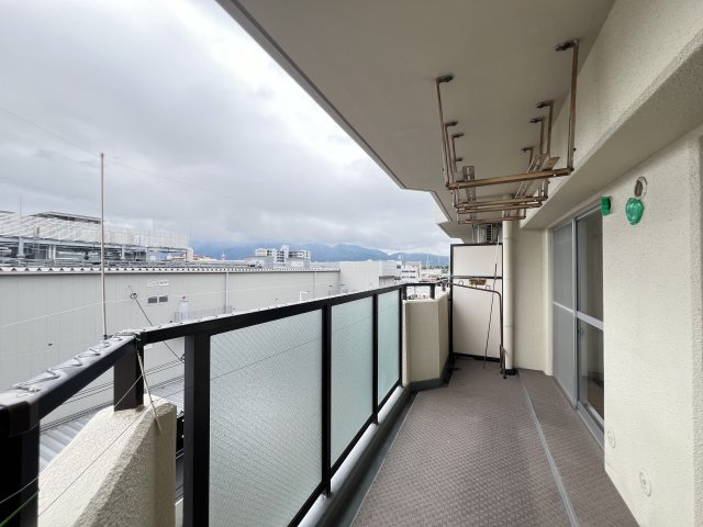 ユニライフ大和高田のバルコニー