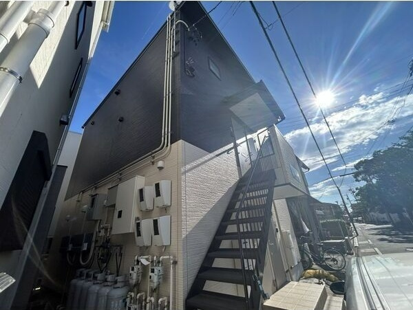 フルラージュ(敷金・礼金不要)(急ぎ入居柔軟に対応します。)のエントランス