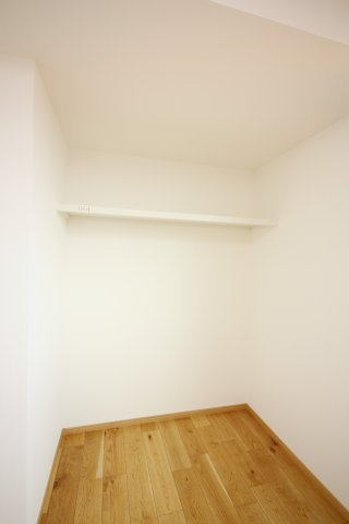 メゾン村建の収納