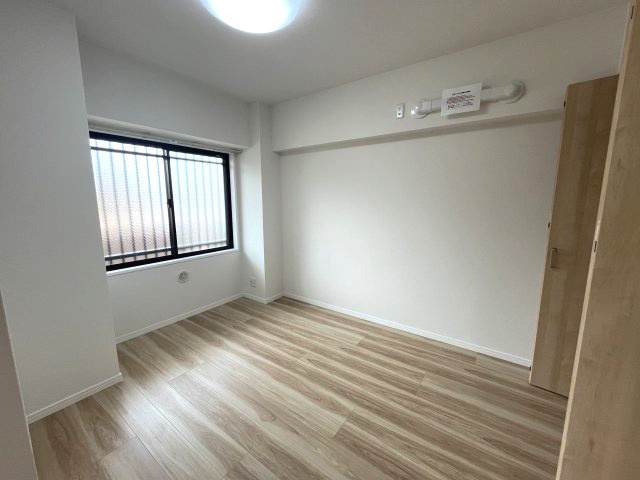 新座市大和田「ライオンズマンション新座第２」の洋室