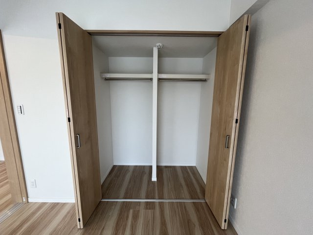 新座市大和田「ライオンズマンション新座第２」の収納