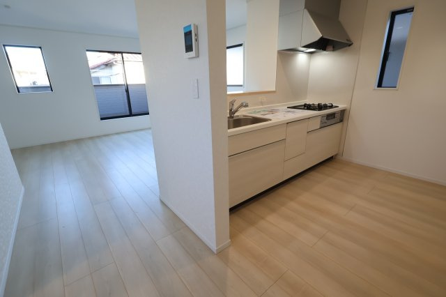 《仲介手数料無料》浦和区木崎５丁目26-18(全1戸)新築一戸建てクレイドルガーデンのキッチン