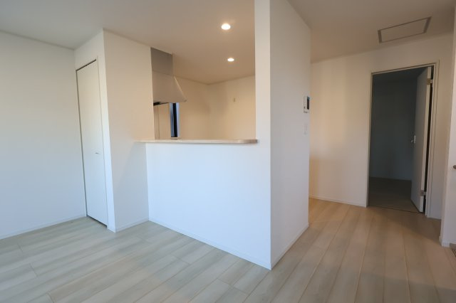 《仲介手数料無料》浦和区木崎５丁目26-18(全1戸)新築一戸建てクレイドルガーデンのキッチン