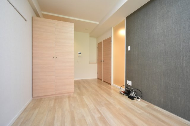 ソリューション甲子園の居間・リビング|反転タイプ