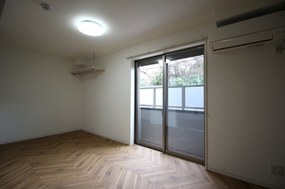 【洋室】 | エントランスライフ宝ヶ池