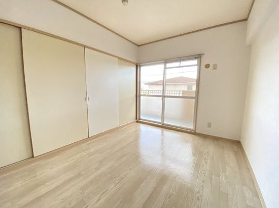 第５グランドハイツ服部の寝室|寝室です