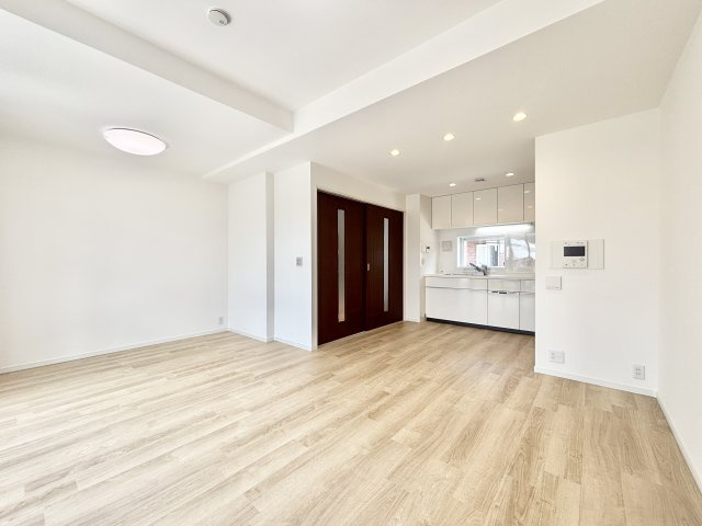 【居間・リビング】