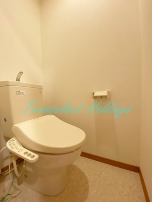 【トイレ】 | ビラ堀ノ内 | 温水洗浄便座付き