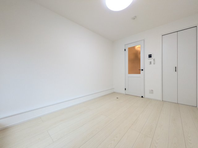 アザーレ・キュリオス宮崎台の居間・リビング