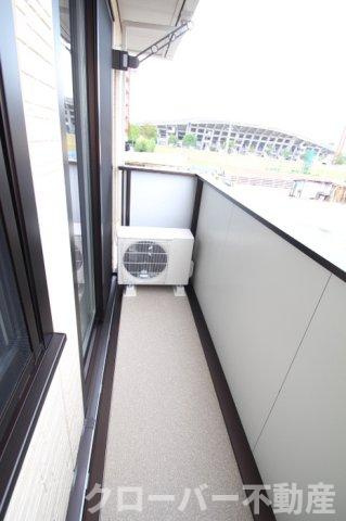 アヴァンサール 優のバルコニー|バルコニー