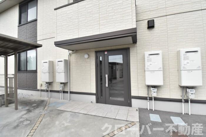 アヴァンサール 優のエントランス|エントランス