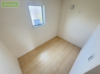 【洋室】 | パントリー　WIC　並列2台駐車　本北方2　全2棟　1号棟 | 同タイプ仕様