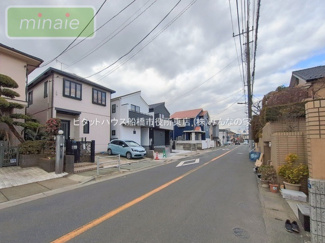 【外観】 | パントリー　WIC　並列2台駐車　本北方2　全2棟　1号棟 | 同タイプ外観
スタイリッシュな外観でゆったりした空間が魅力的です♪