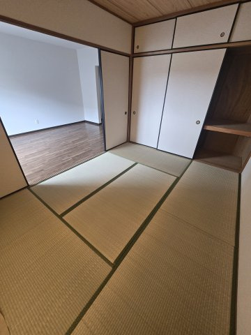 リヴィエールⅠの和室