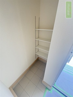 【収納】 | 並列2台駐車　パントリー　WIC　本北方2　全2棟　2号棟 | 同タイプ仕様