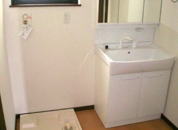 メゾン・プランドールＤ棟の洗面所