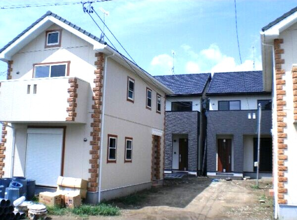 メゾン・プランドールＤ棟の外観