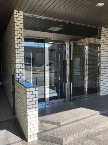 シティハイツ名城 IIのエントランス