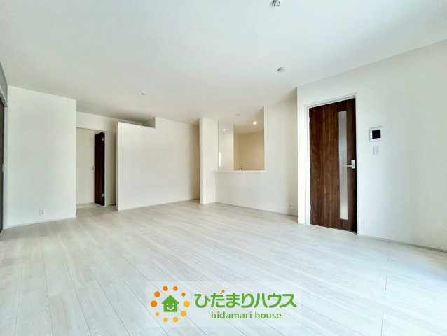 古河下辺見第6　新築一戸建て　06　リーブルガーデンの居間・リビング