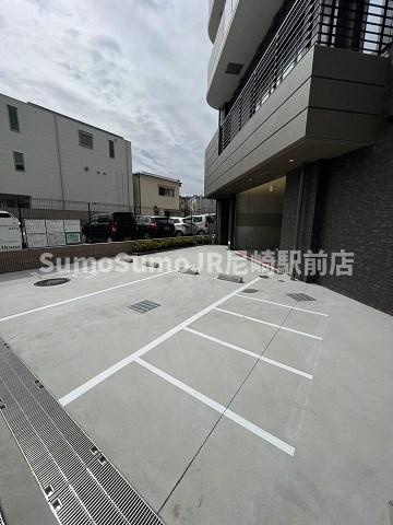 エトワール尼崎（長洲本通1丁目）の駐車場|駐車場です