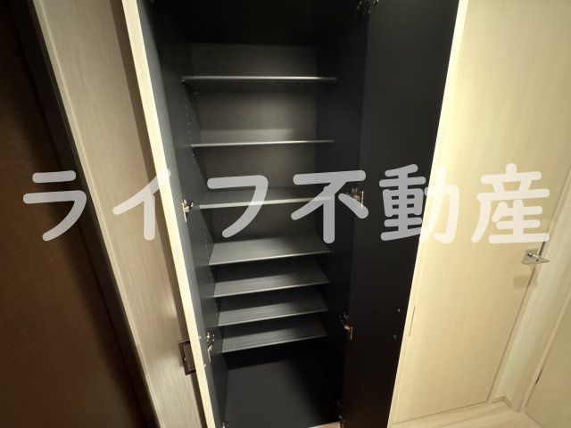 プレジオ長田の収納|たっぷりとした収納スペースです