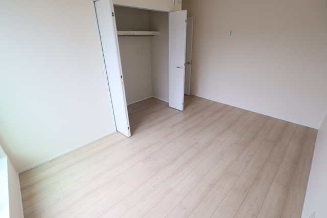 【洋室】 | 《仲介手数料無料》西区プラザ25-13(全1戸)新築一戸建てハートフルタウン | 撮影日 2025年10月14日 10:00 曇り