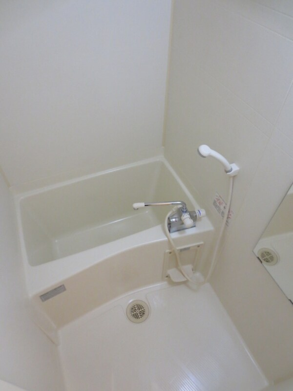 パセオ十三東の浴室