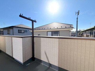 【バルコニー】 | ＜全2棟＞土地47坪以上／収納スペースが充実／瀬谷区北新