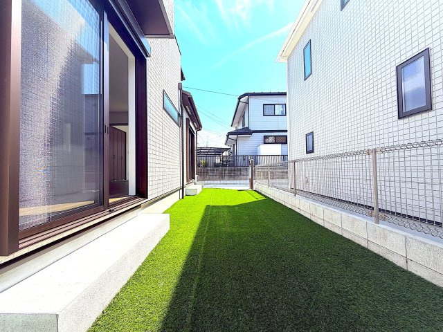 ＜全2棟＞土地47坪以上／収納スペースが充実／瀬谷区北新の庭
