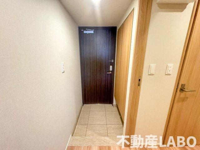 RJRプレシア南堀江の玄関