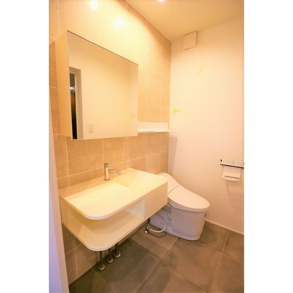 コレクション新瑞橋　名古屋市賃貸　仲介手数料無料の洗面所