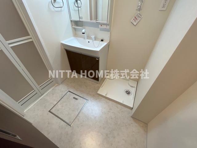 ラ　グリシーヌＡ棟の設備|室内洗濯機置場も付いています○