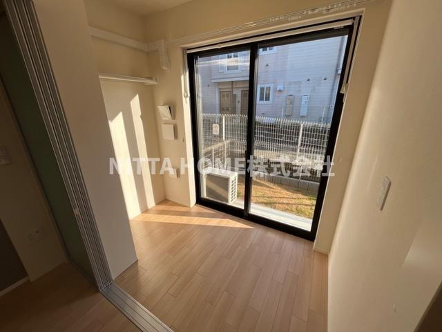 ラ　グリシーヌＡ棟のバルコニー|広々としたインナーテラスも魅力的★