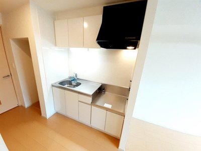 【キッチン】 | ルネス南小倉 | キッチンでお料理をお楽しみください