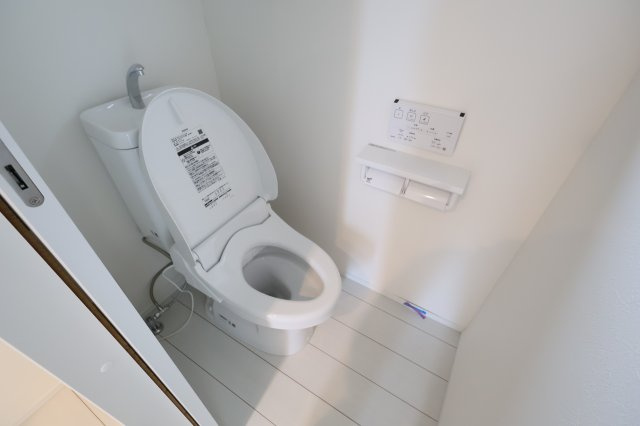大宮区大成町１丁目470(1号棟)新築一戸建てのトイレ|撮影日 2025年9月20日 11:00 曇り
