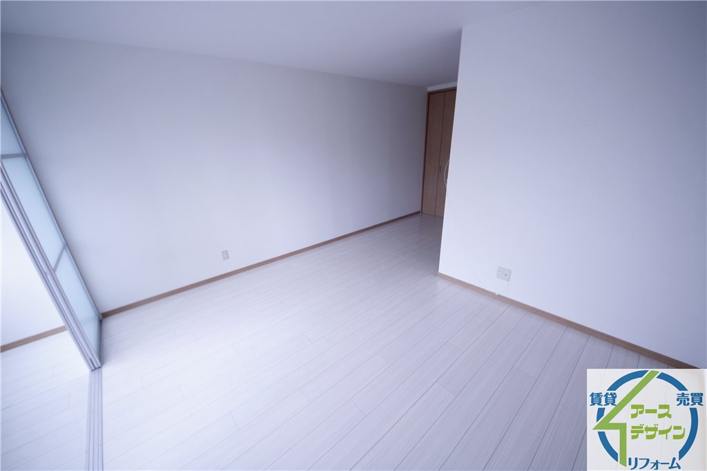 橋本ビルの洋室