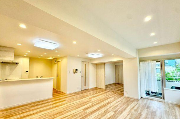 中落合シティハウスの居間・リビング