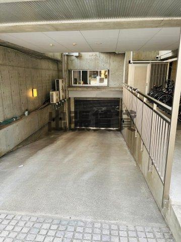 仲介手数料0円！！桜ヒルズの駐車場