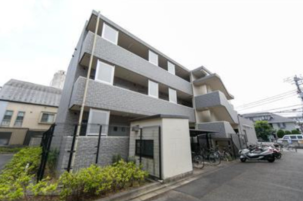 新宿区北新宿１丁目の賃貸マンションの外観