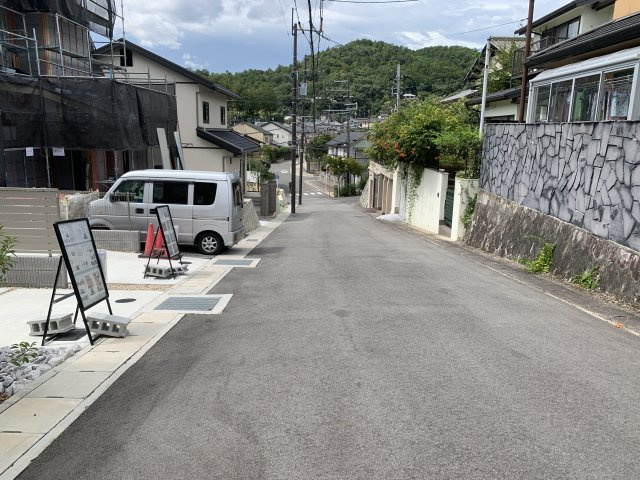 京都市左京区岩倉幡枝町　新築一戸建　1号地の前面道路含む現地写真
