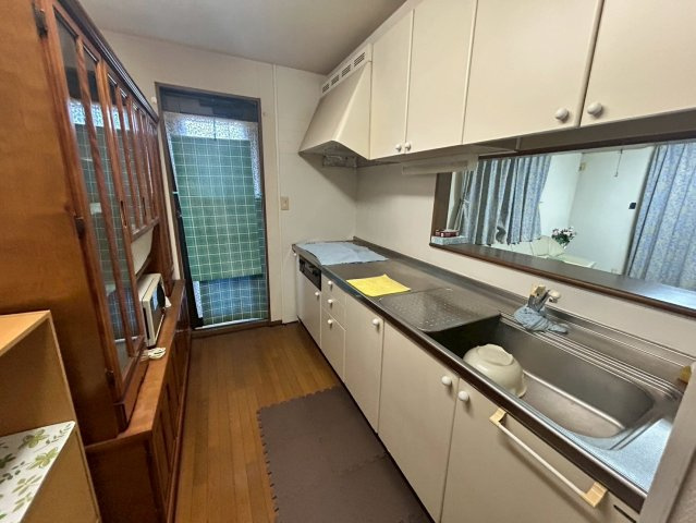 八街中古戸建てのキッチン