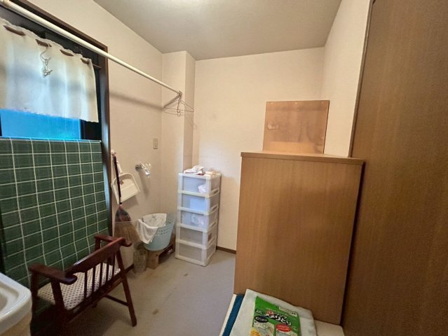 八街中古戸建てのその他|脱衣所
