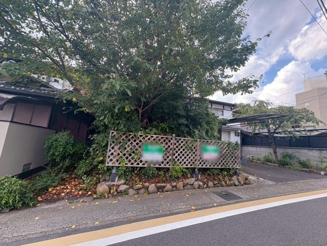 御陵下御廟野町
