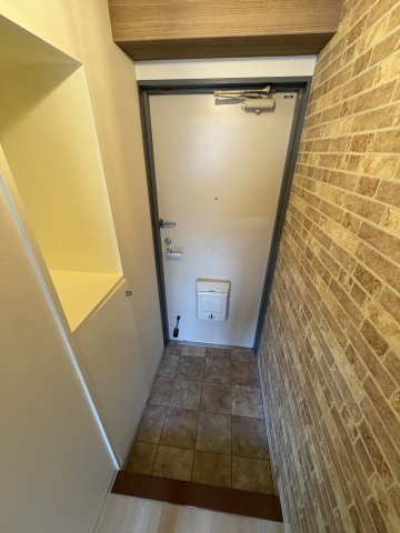 ソレイユパレスの玄関