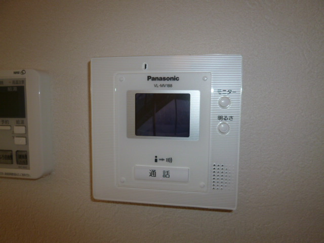 ウィステリアⅡのセキュリティ|カメラ付きインターホン