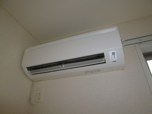 ウィステリアⅡの設備|エアコン
