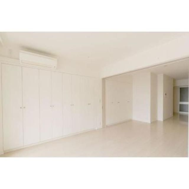 ＴＨＥ　ＴＯＫＹＯ　ＴＯＷＥＲＳ　ＭＩＤＴＯＷＥＲの洋室