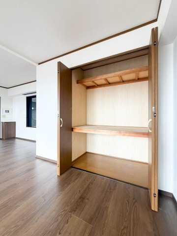 ライオンズマンション築地口弐番館の収納|大きなスペースがあり、収納には困りません