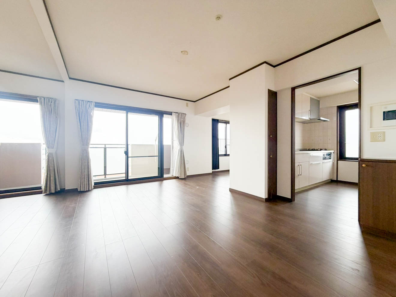 ライオンズマンション築地口弐番館の居間・リビング|リビングです